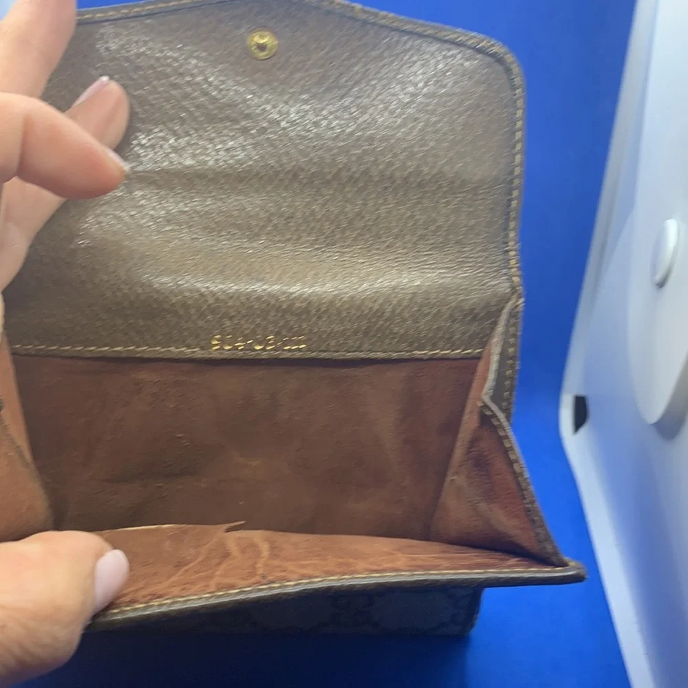 Rarest Gucci GGโ Vintage canvas & leather wallet - Picture 5 of 14